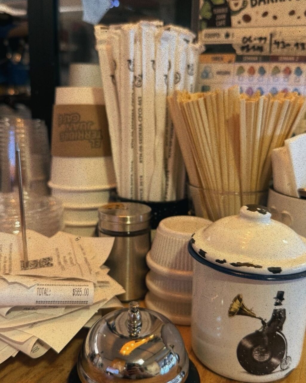 Instagram post from elterriblejuancafe. This post is in position 0.