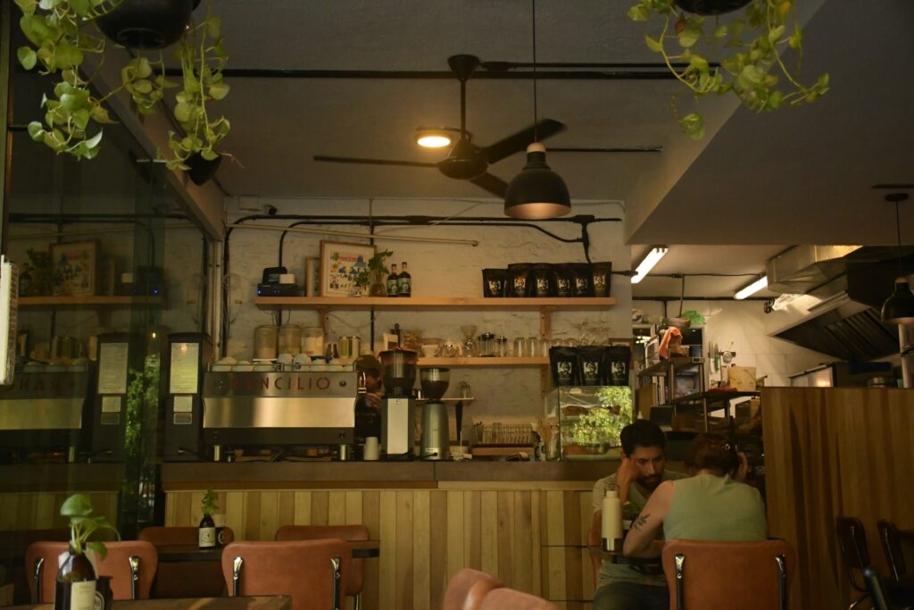 Instagram post from elterriblejuancafe. This post is in position 0.