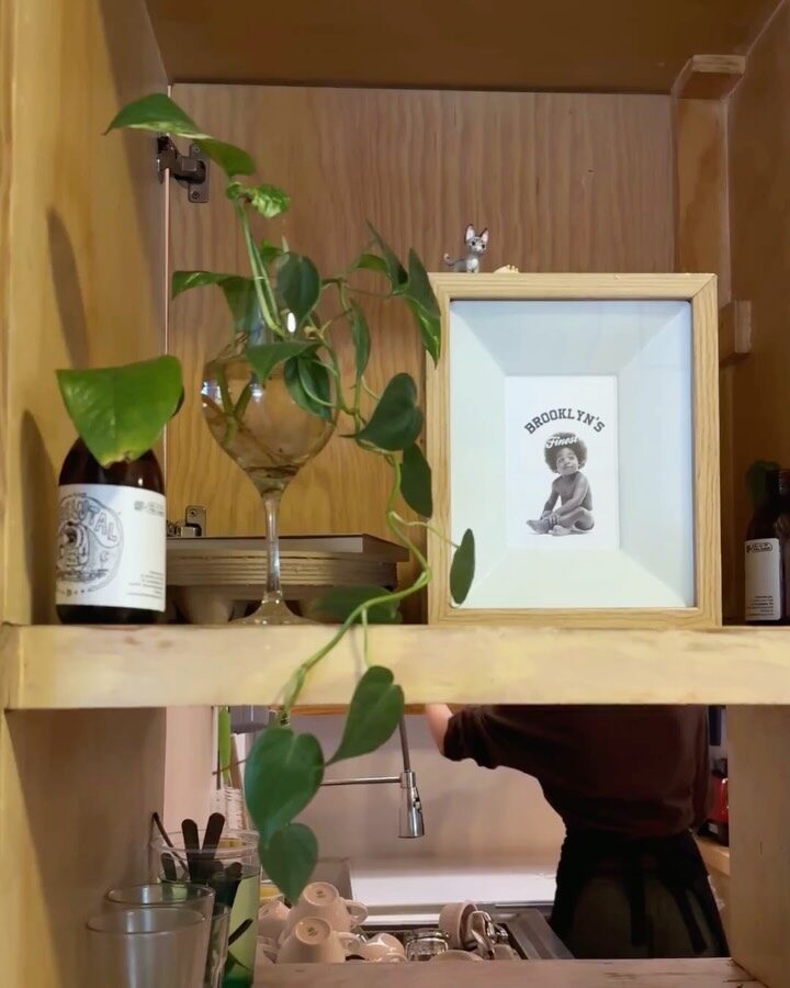 Instagram post from elterriblejuancafe. This post is in position 7.