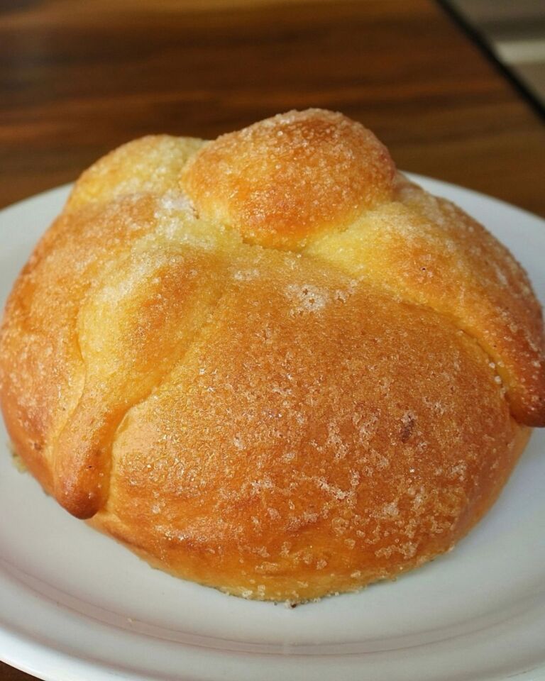 Instagram post from elterriblejuancafe. This post is in position 3.