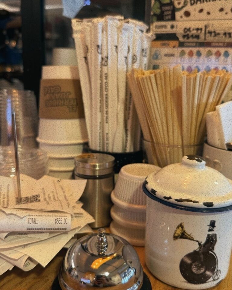 Instagram post from elterriblejuancafe. This post is in position 1.